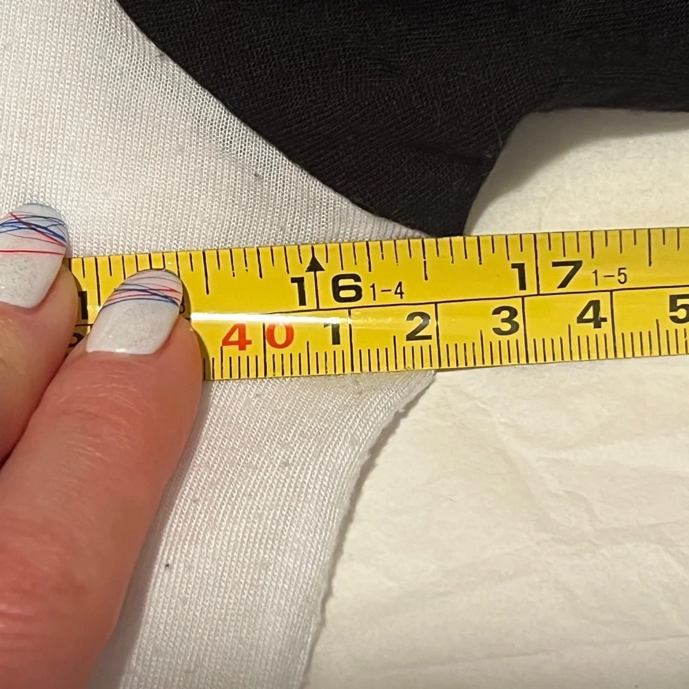 Lauren Moshi Black & White Skull Baseball T-Shirt Sz. S *NICE* MSRP: $110+tax - Picture 6 of 6